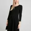 Anna Field Jerseykleid - Black -Anna Field Geschäft 06bbef81f6ea45efb6042d76a56b529c