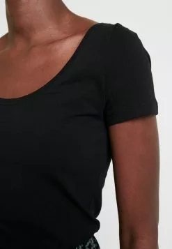 Anna Field 2 PACK - T-Shirt Basic - Black -Anna Field Geschäft 3f22961364d747b69b448cb55c2d3640