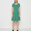 Anna Field Jerseykleid - Dark Green 1 Anna Field Jerseykleid - Dark Green -Anna Field Geschäft 55f4b756547f41c28bbaf9bddd608c04