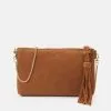 Anna Field LEATHER - Clutch - Cognac