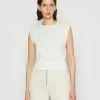 Anna Field T-Shirt Basic - Off-white 2 Anna Field T-Shirt Basic - Off-white -Anna Field Geschäft 75a5df61e76d4c1391ef89c27a5e3fe5