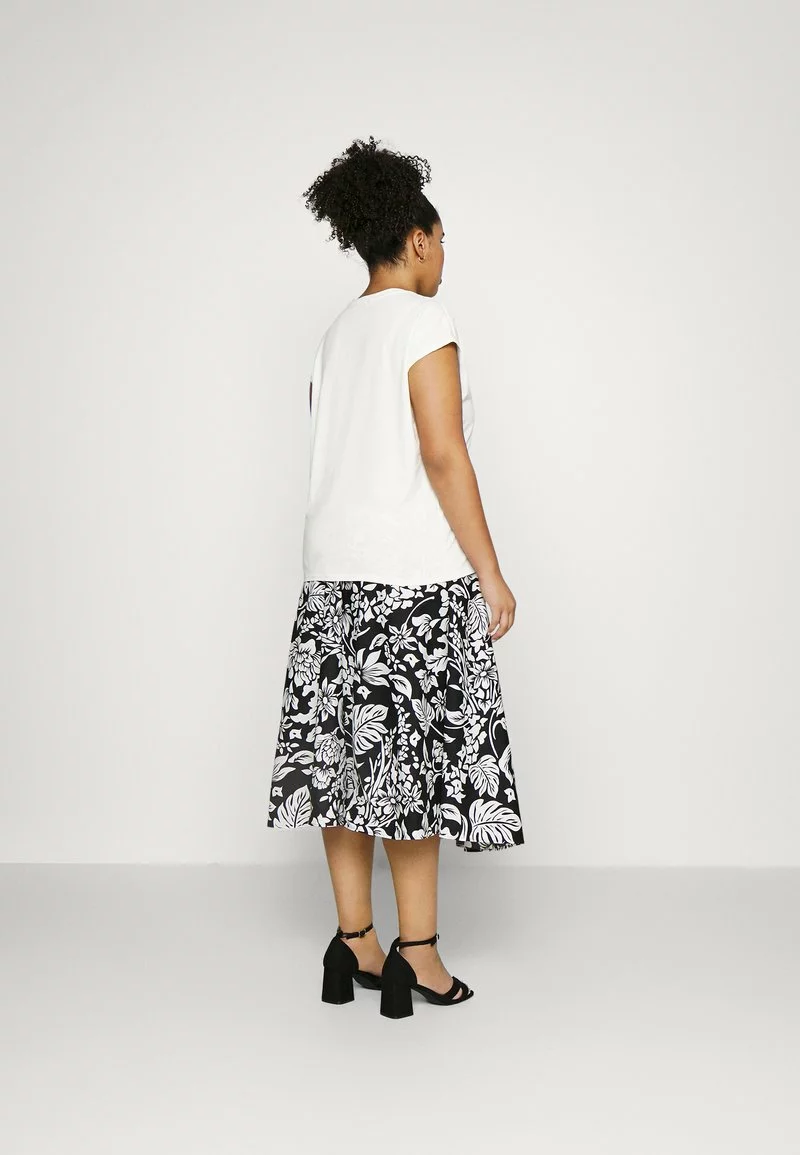 Anna Field Curvy T-Shirt Basic - Off White 5 Anna Field Curvy T-Shirt Basic - Off White – Bild 3